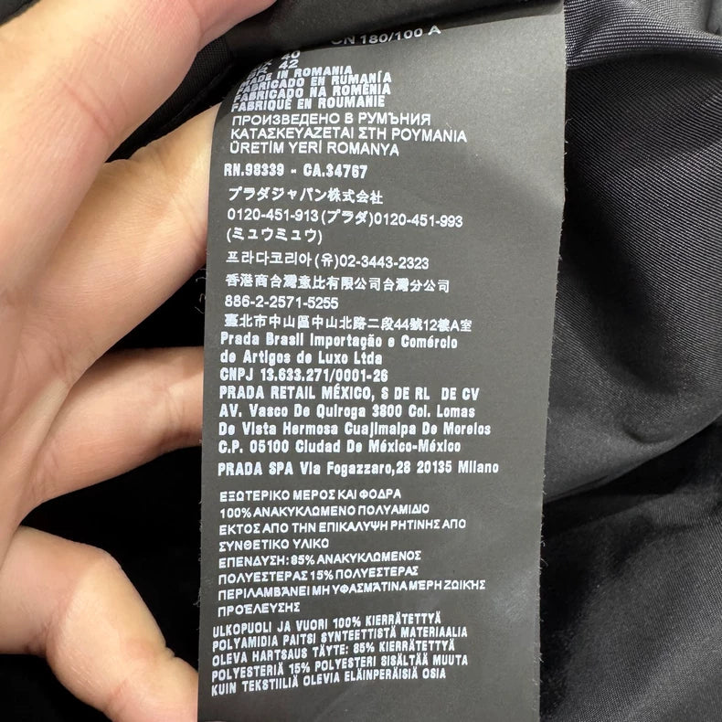 Prada Quilted Hooded Jacket-zp