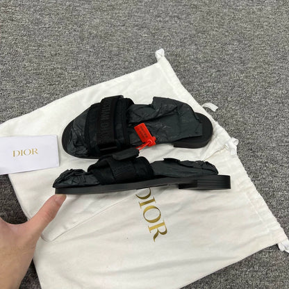 Dior Function Locking Buckle Slides