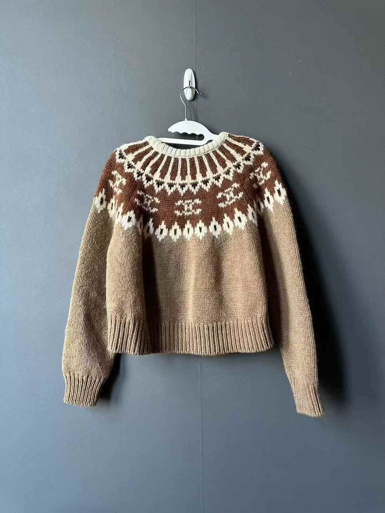 Celine Pullover with Unique Pattern