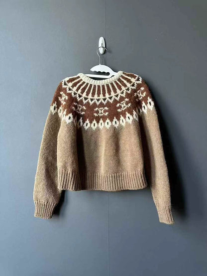 Celine Pullover with Unique Pattern