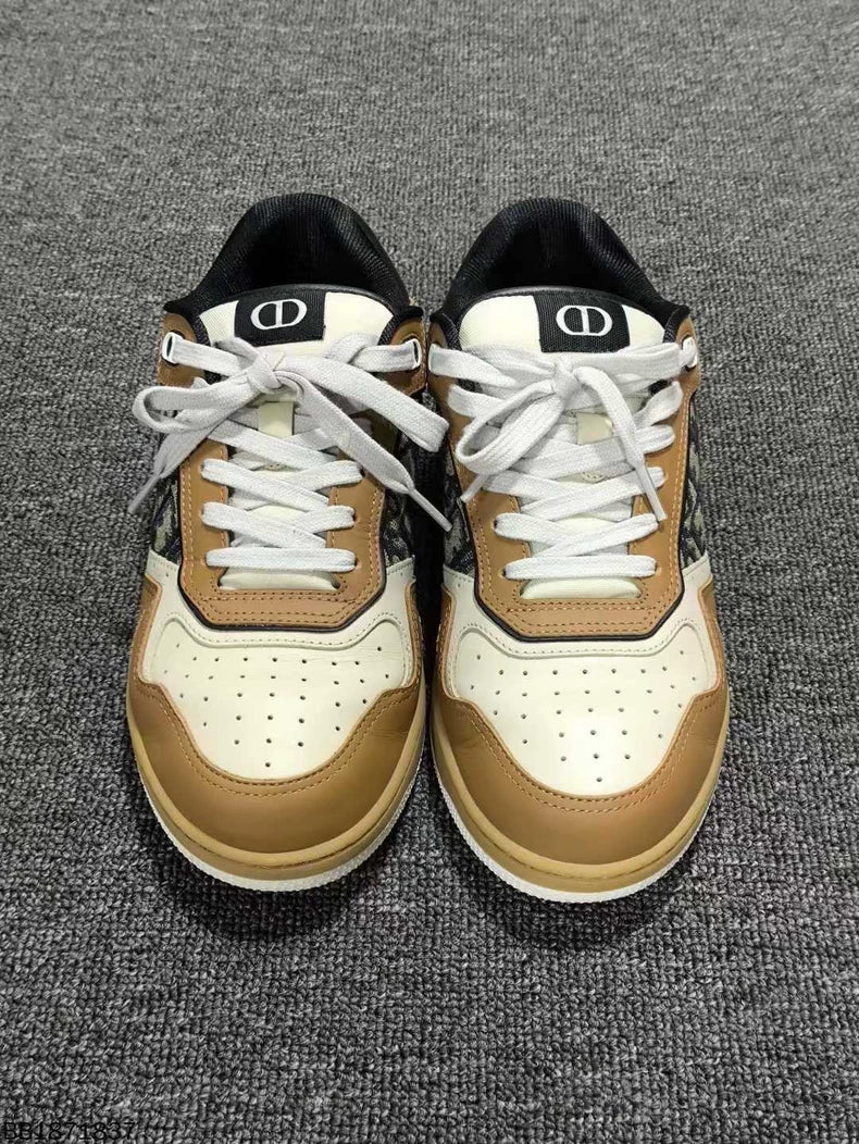 Dior Sneaker in Excellent Condition