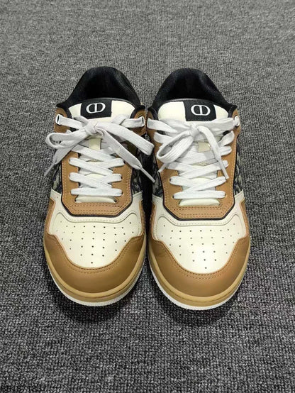 Dior Sneaker in Excellent Condition