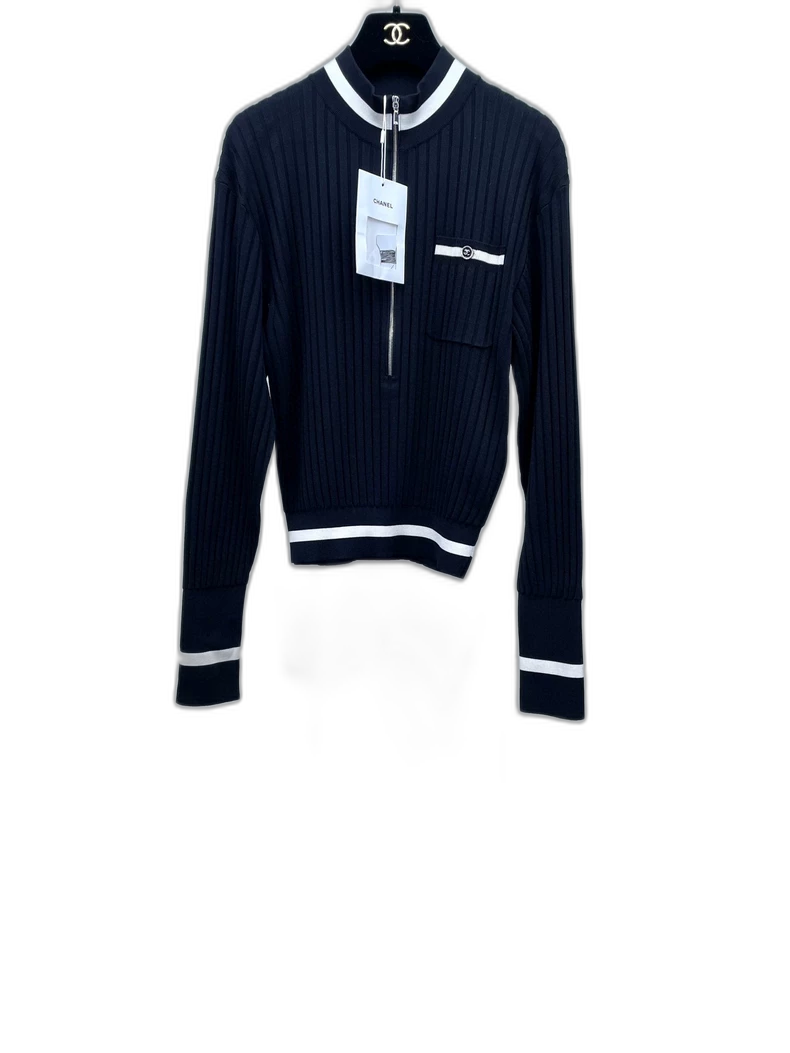 Chanel Black and White Knitted Top