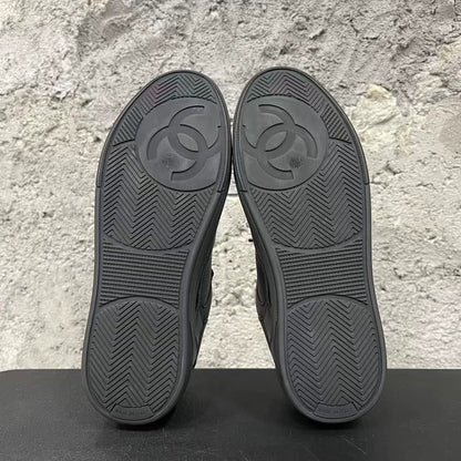 Chanel Black Sneaker Size 39