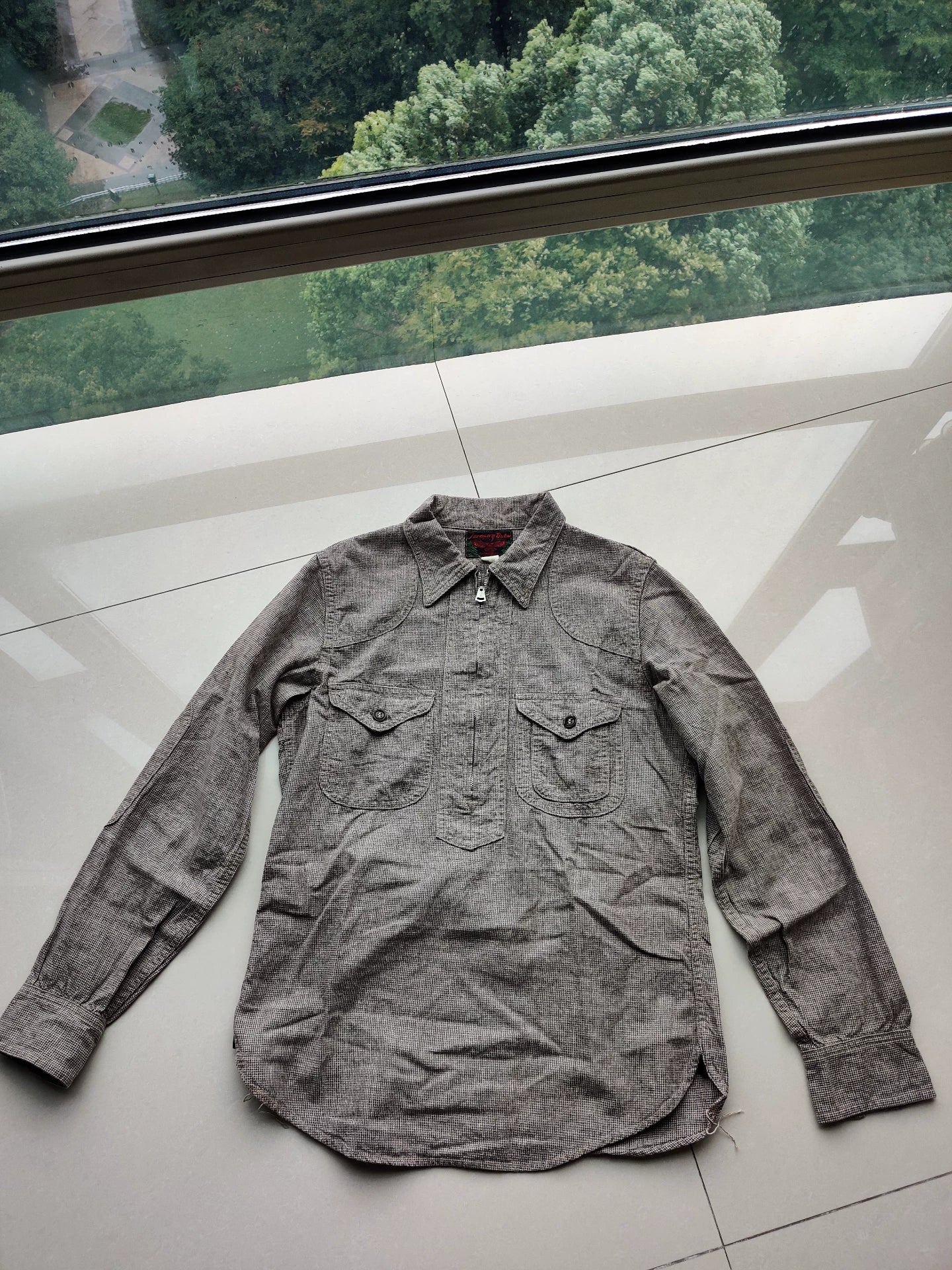 Stylish Checked Shirt with Zipper Detail