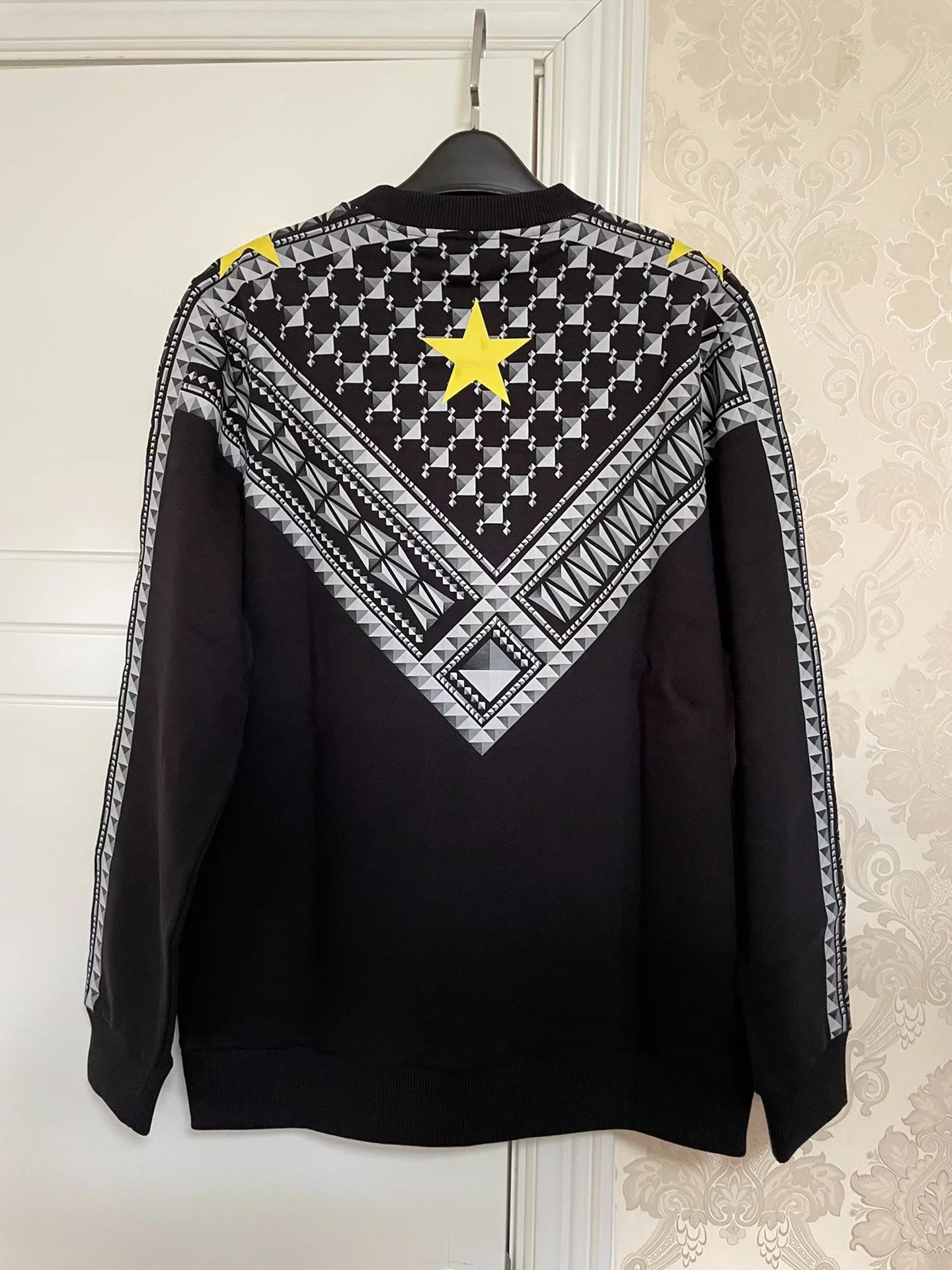 Givenchy Star Pattern Sweatshirt Size S