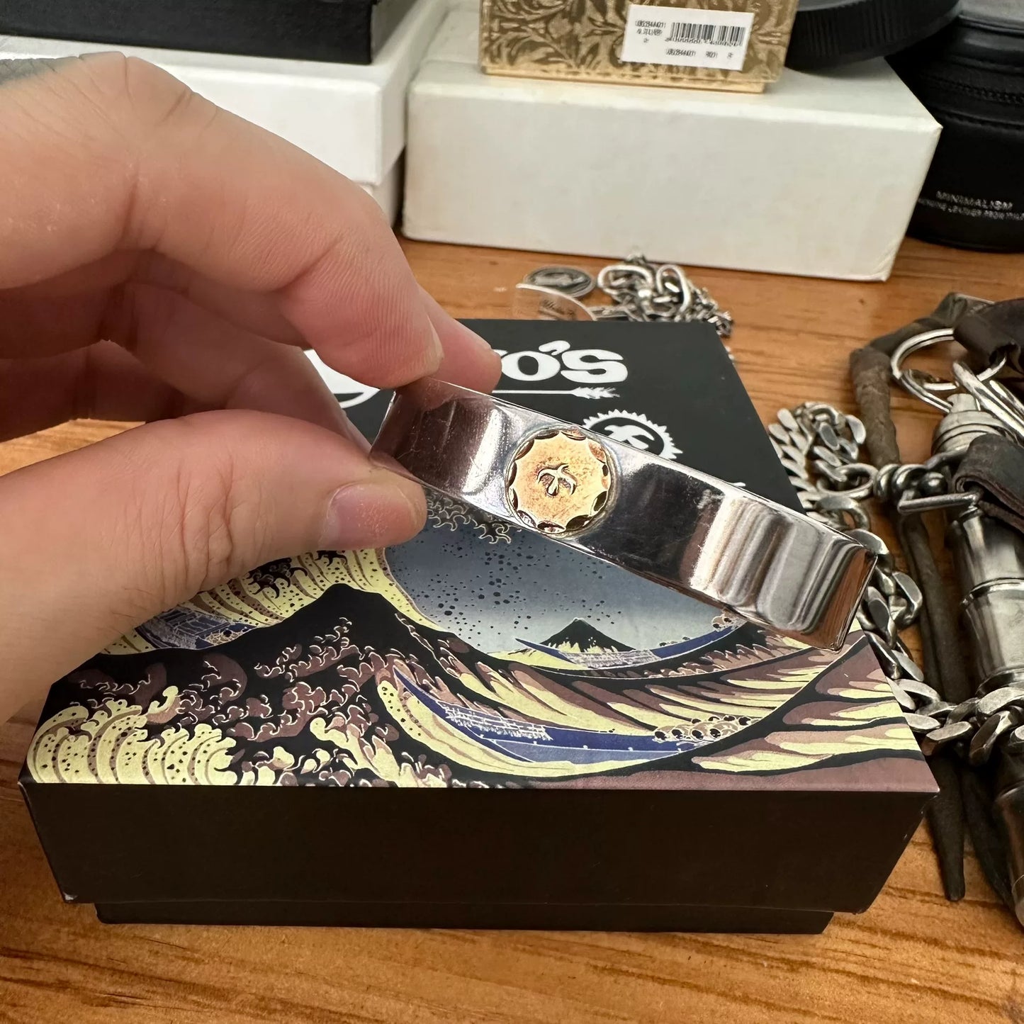 goros bracelet with colorful oxidation design