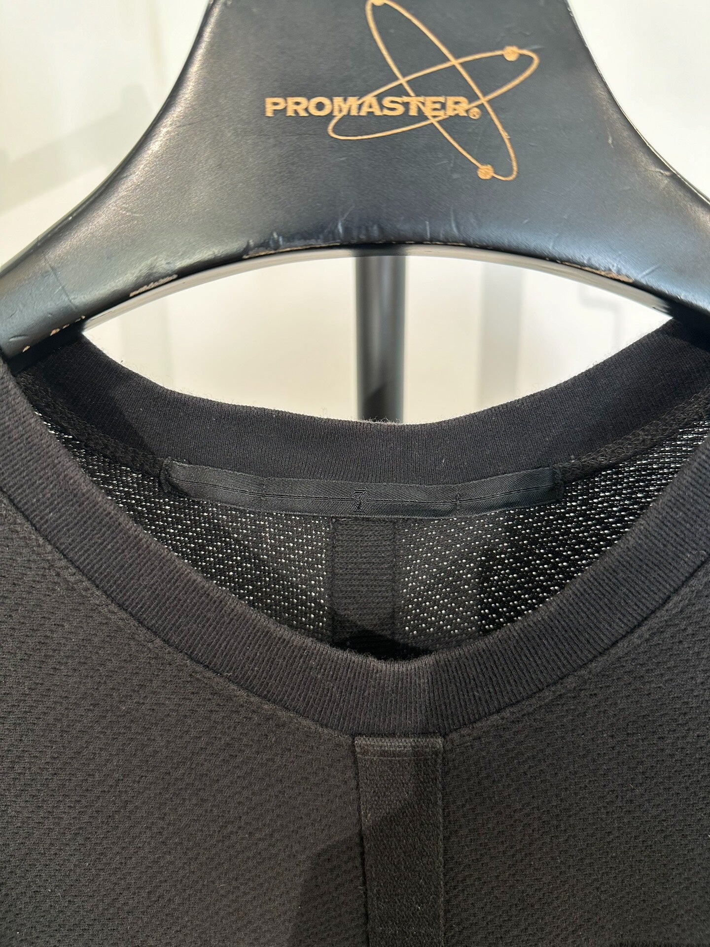 Julius_7 Strap Short-Sleeve T-shirt Size 2