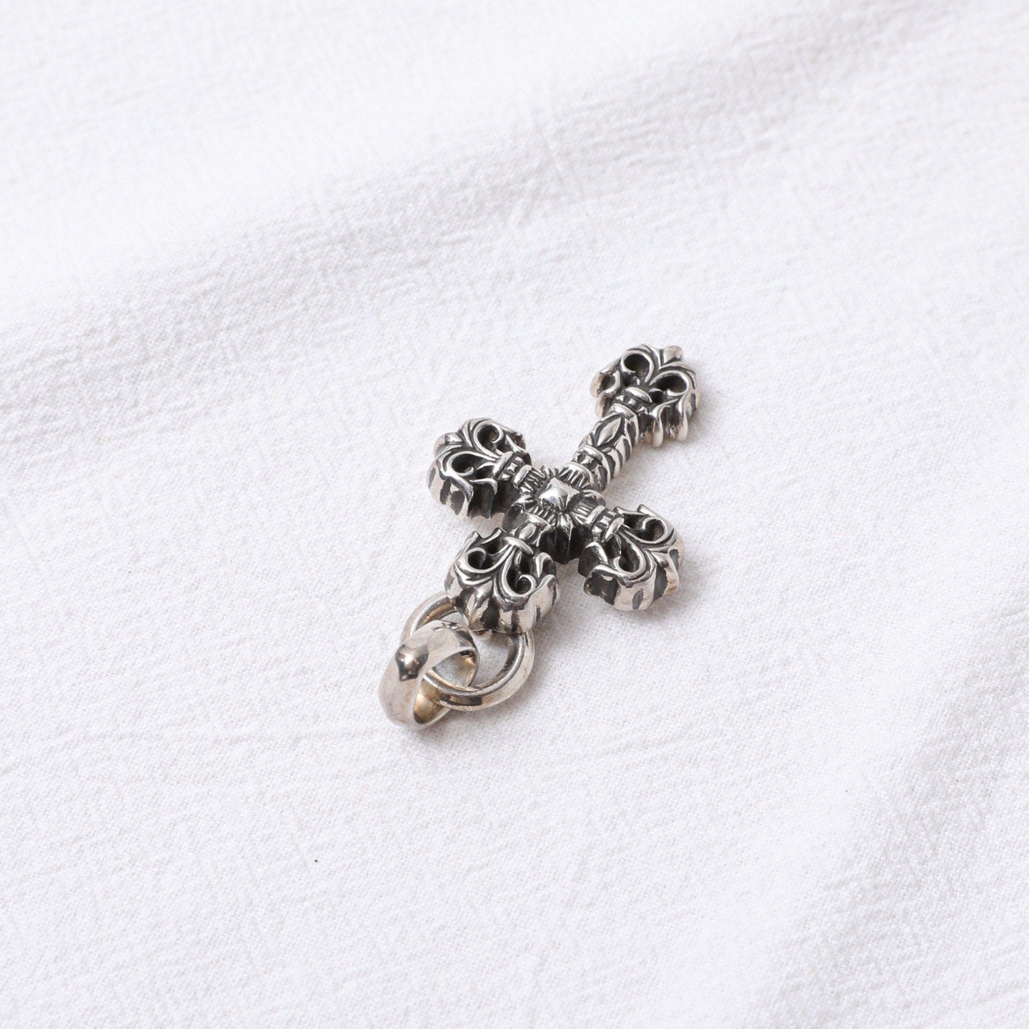 Chrome Hearts 925 Silver Cross Pendant