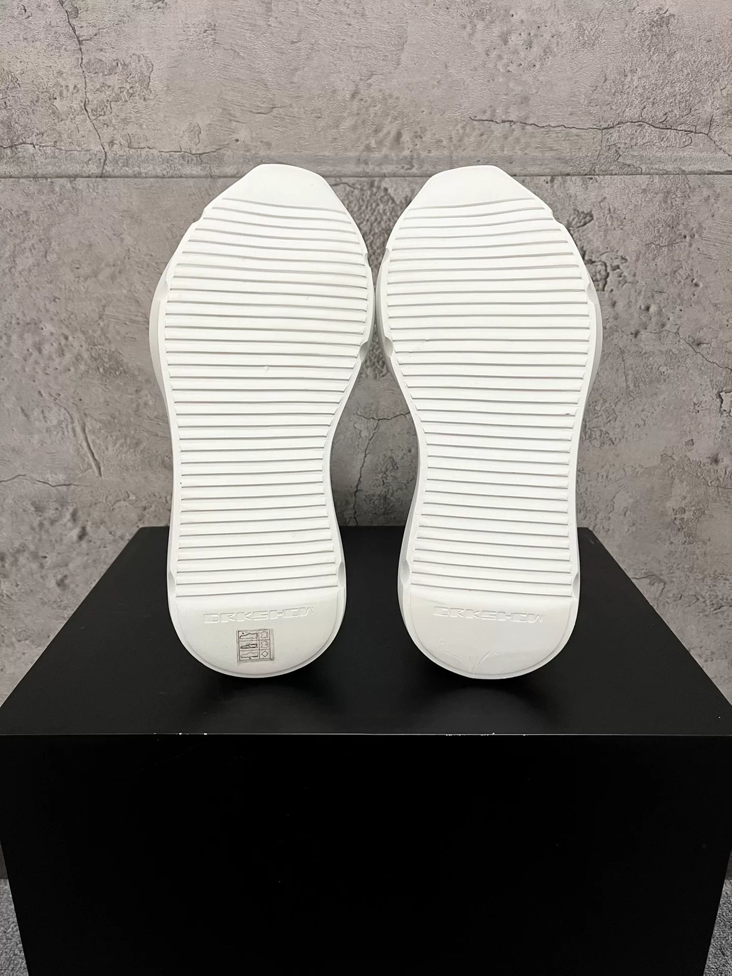 Rick Owens Thick-Soled Chelsea Boots