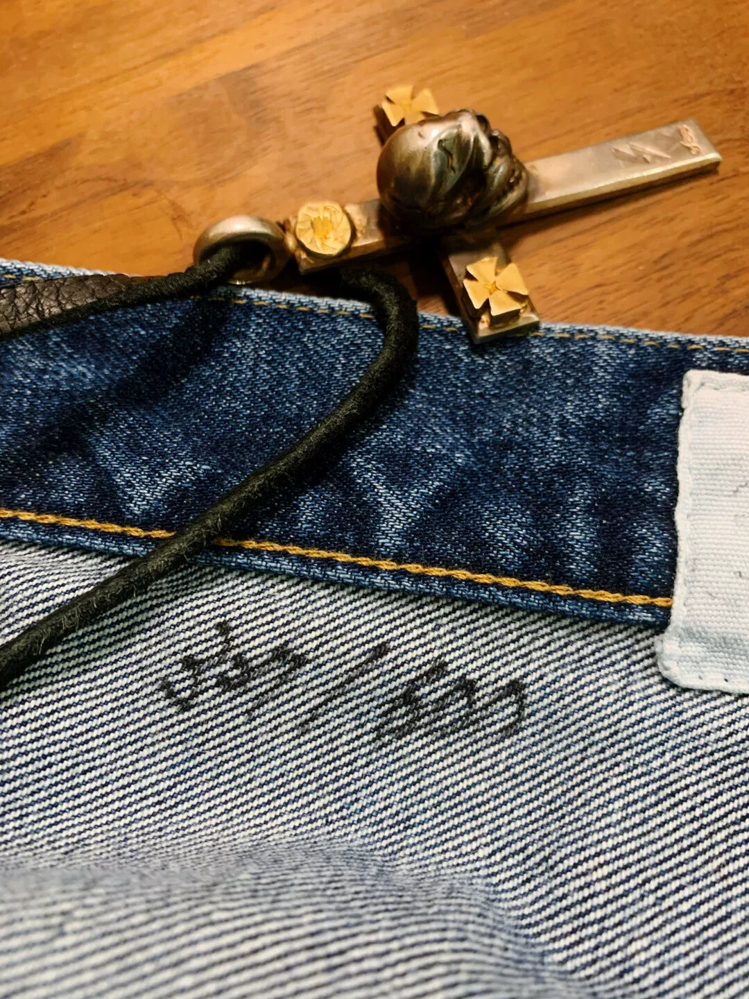 madness 6th anniversary denim pants and hat