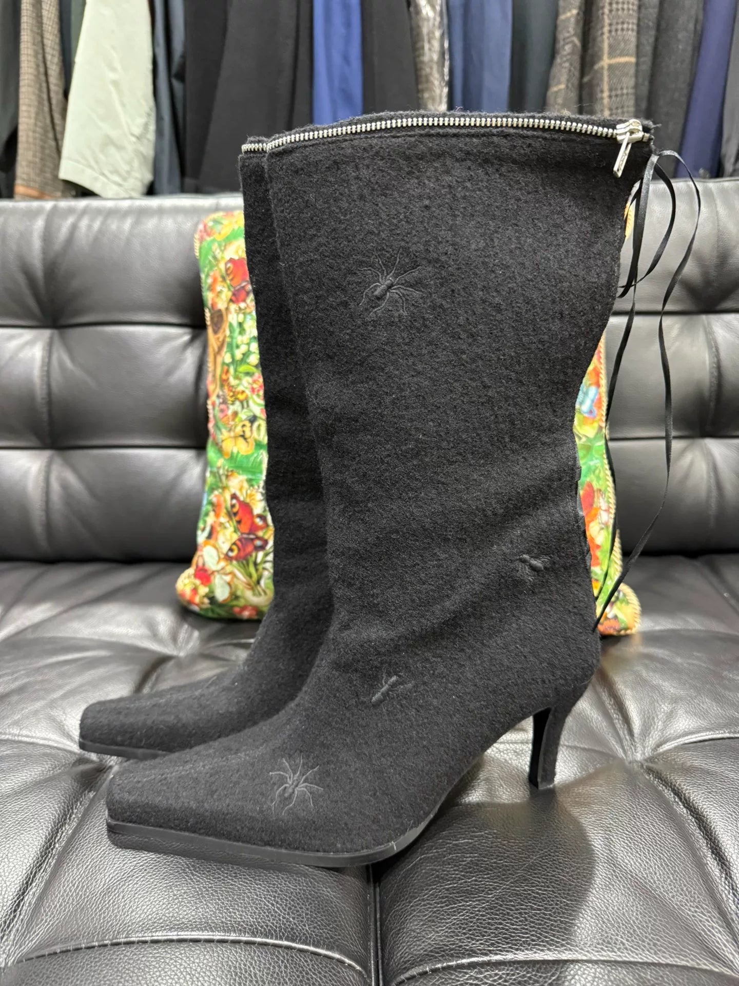 undercover guru guru embroidered insect long boots