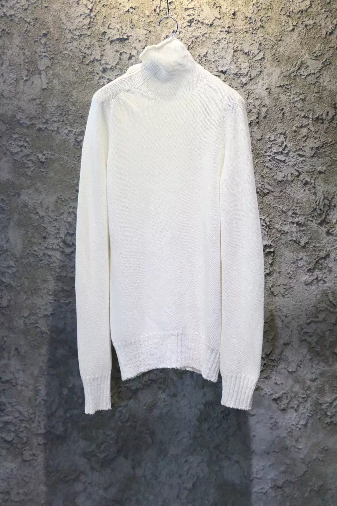 high collar knit sweater in white