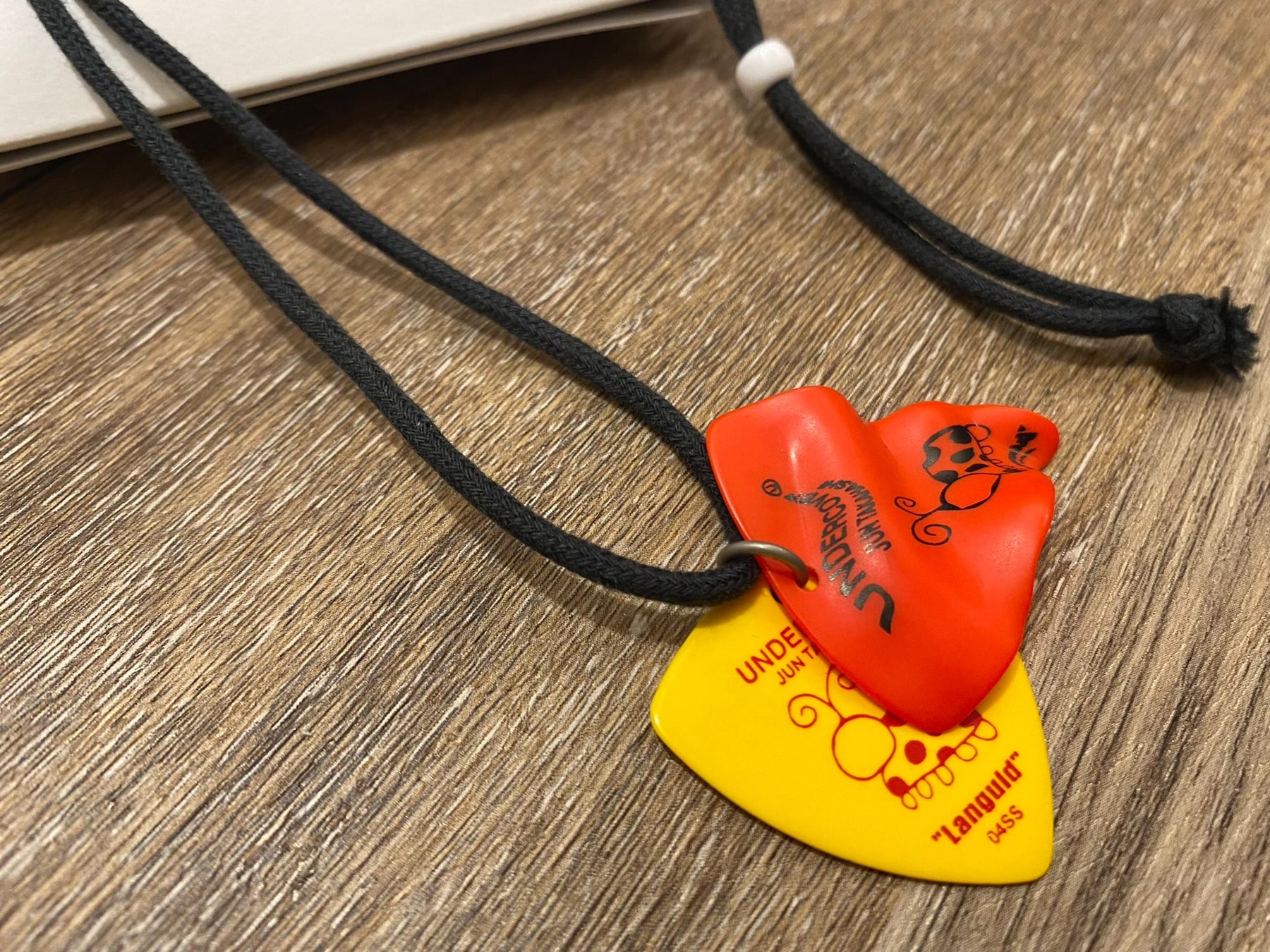 Undercover 04SS Dissolution Guitar Pick Necklace