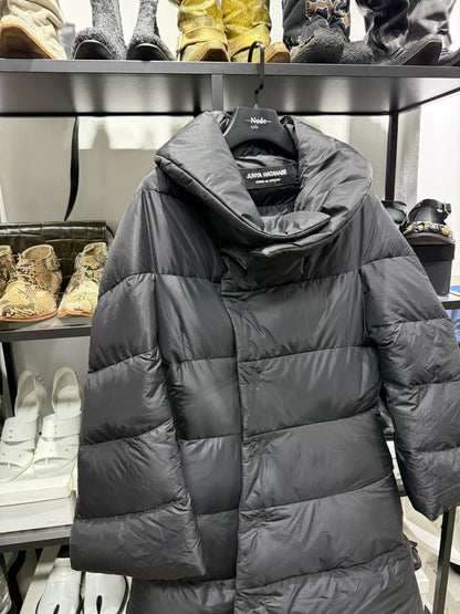 unique waist-shaped down coat