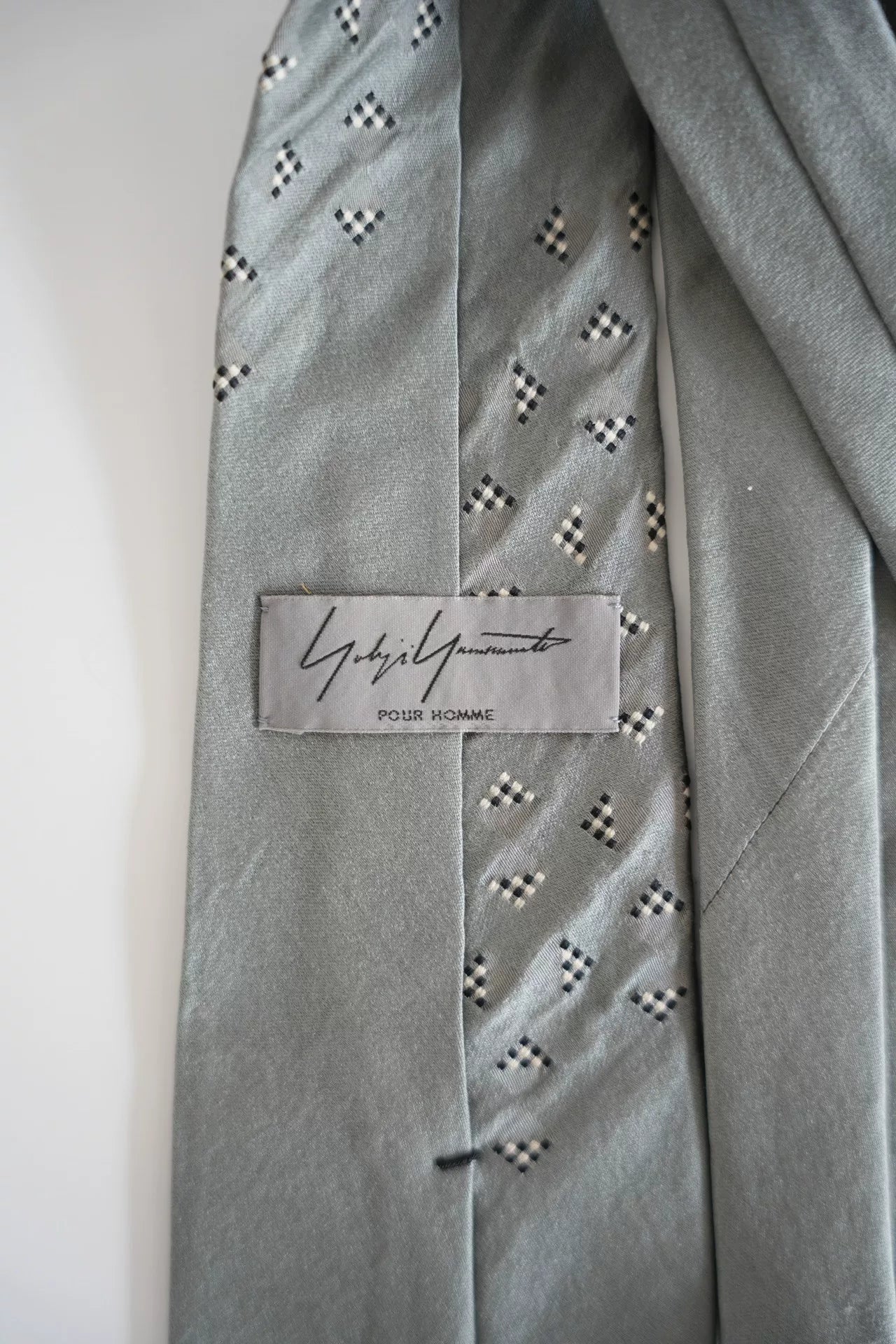 Yohji Yamamoto Gray Silk Tie
