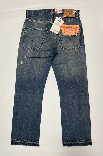 vintage distressed denim jeans by levi's