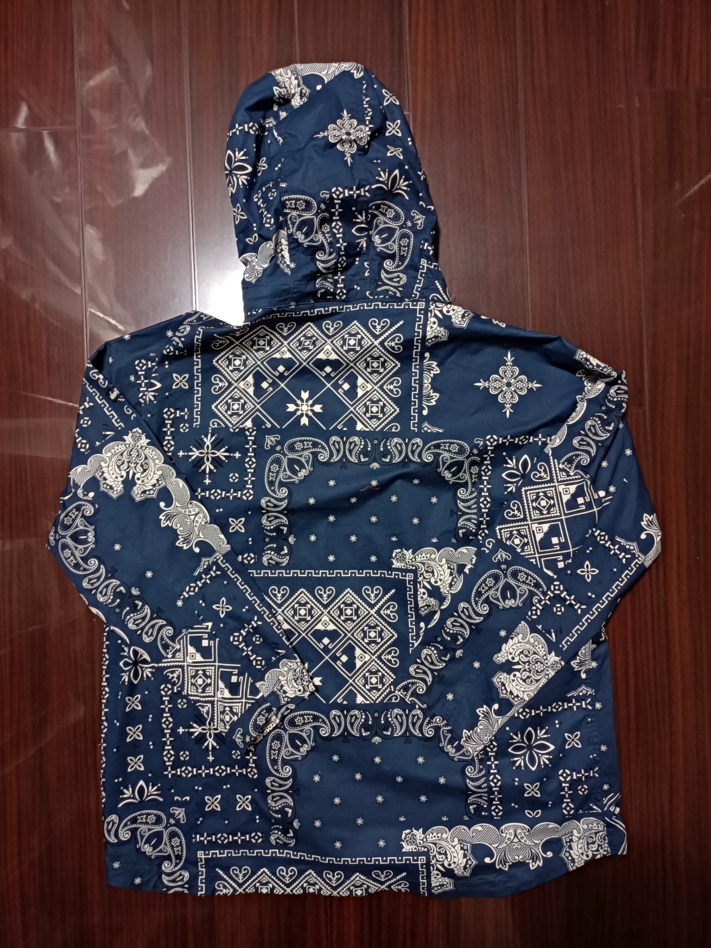 WILD THINGS Bandana Mig Hoody