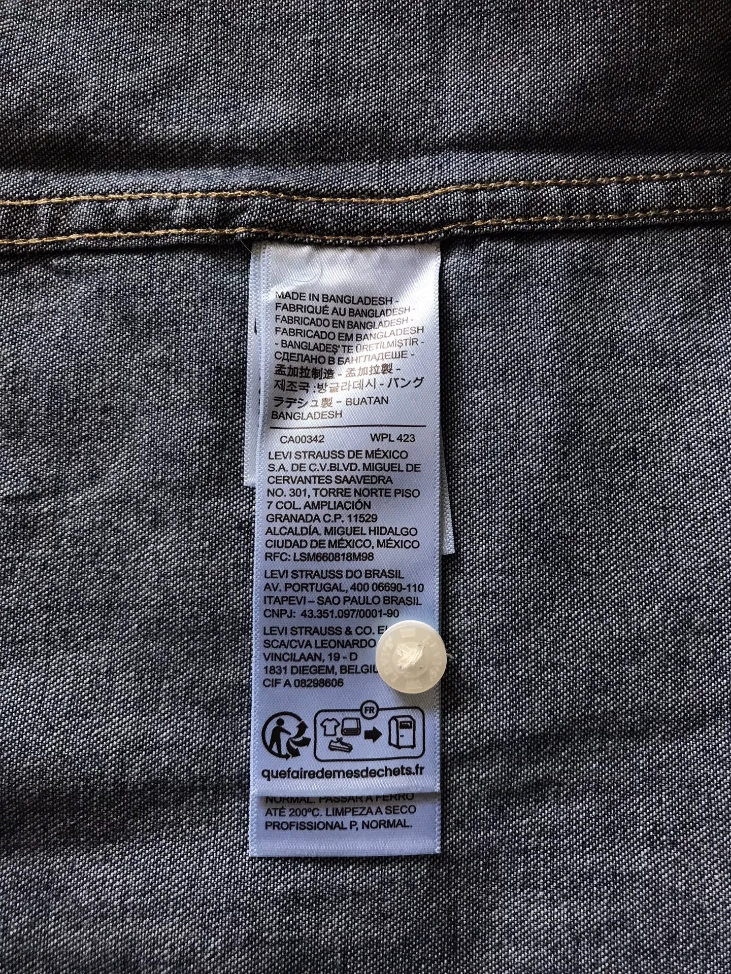 Levi's Washed Denim Shirt XS