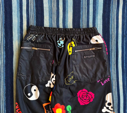 mastermind japan black base pants with graphics