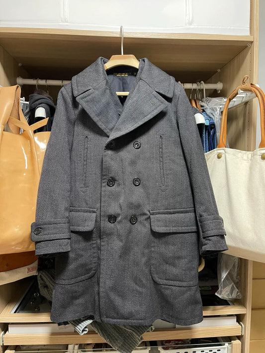 luxurious wool double-breasted coat with removable lining