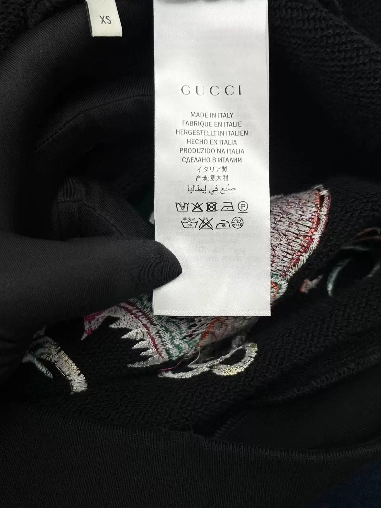 gucci black dragon embroidered zip hoodie