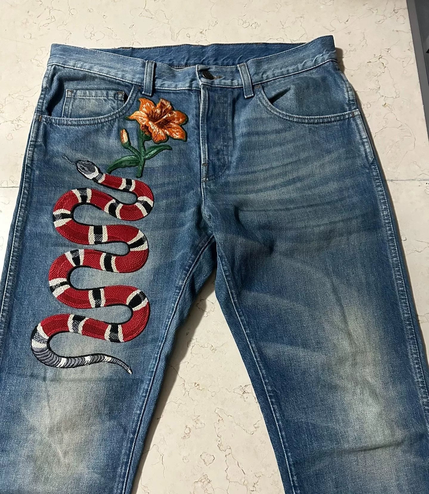 gucci coral snake washed denim pants size 34