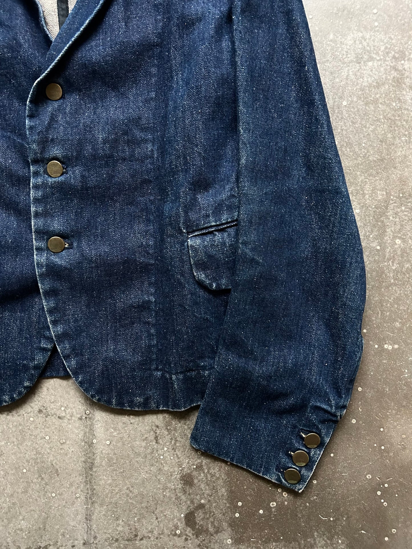 denim jacket with unique sleeves design