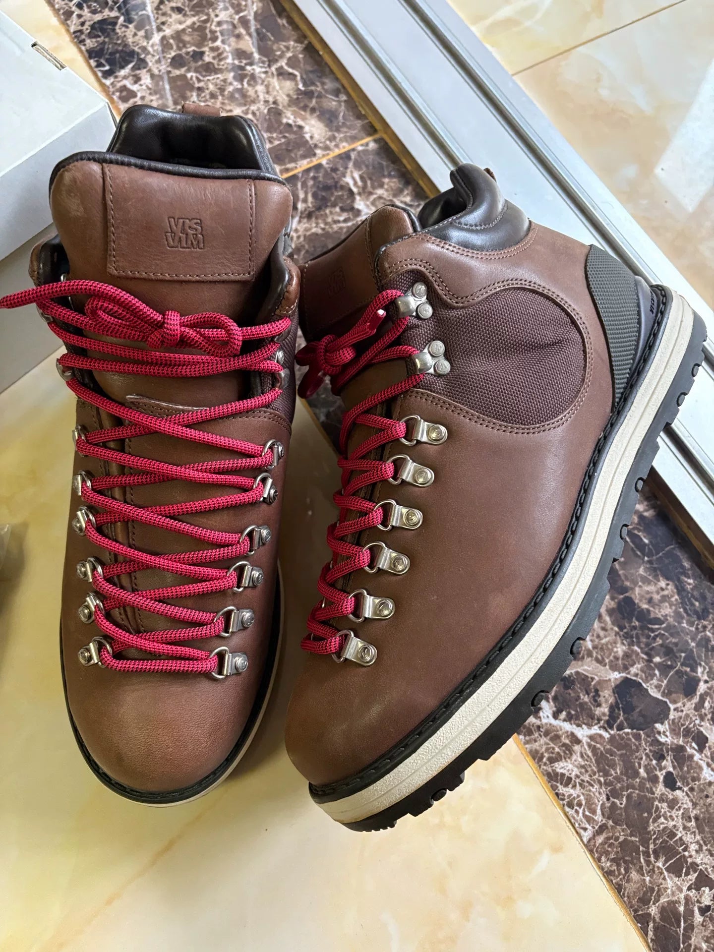 VISVIM SERRA BOOTS