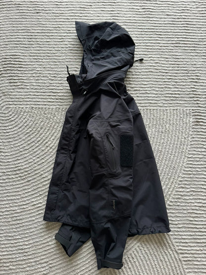 Arcteryx Leaf Alpha SV Gen1