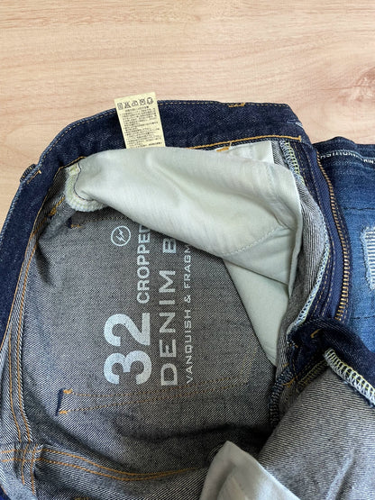 denim by vanquish distressed cropped jeans