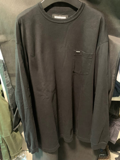 black long sleeve casual sweatshirt