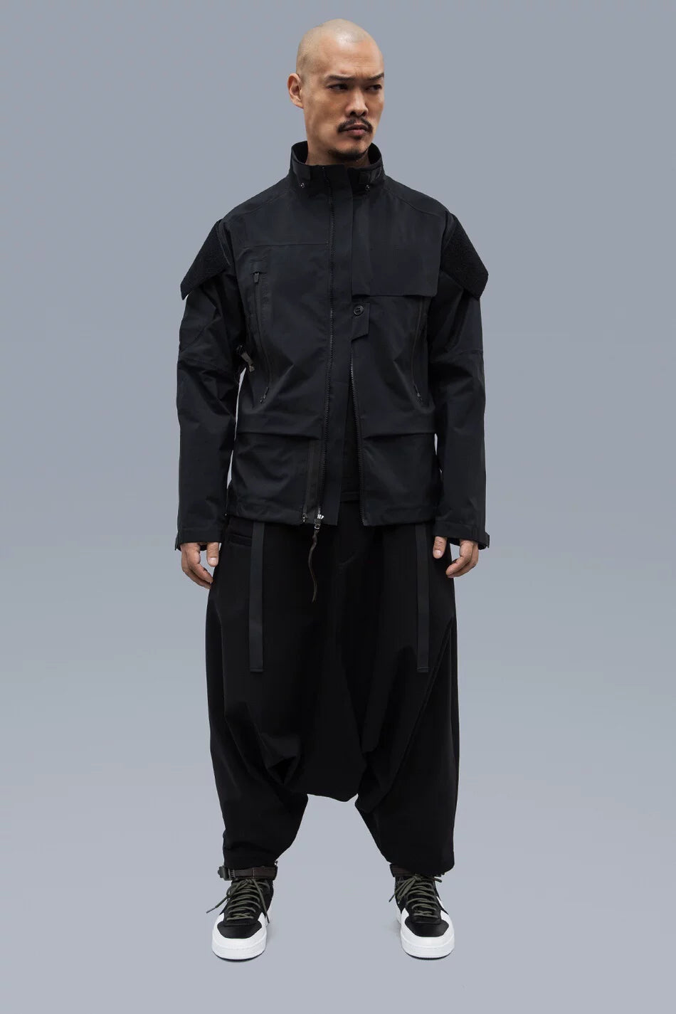 acronym j16-gt lightweight jacket with hood