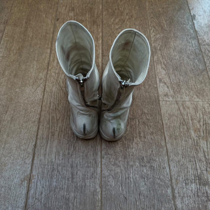 CCP Titanium Back Boots