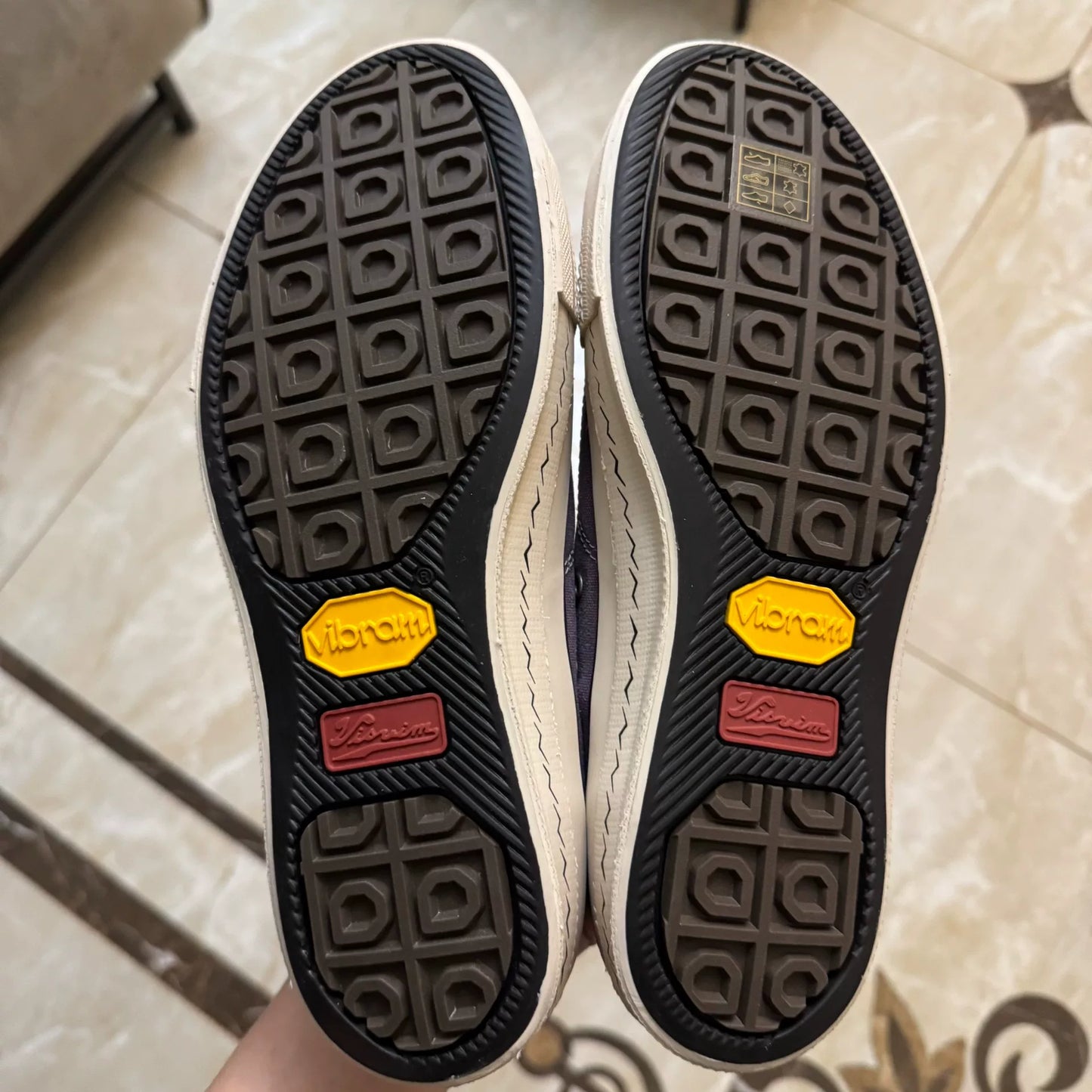 VISVIM 24SS SKAGWAY Low-Top Purple Canvas