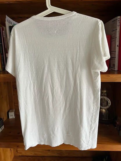 white cotton short sleeve t-shirt