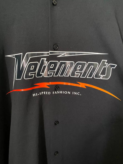 Vetements Logo Racing Shirt in Black