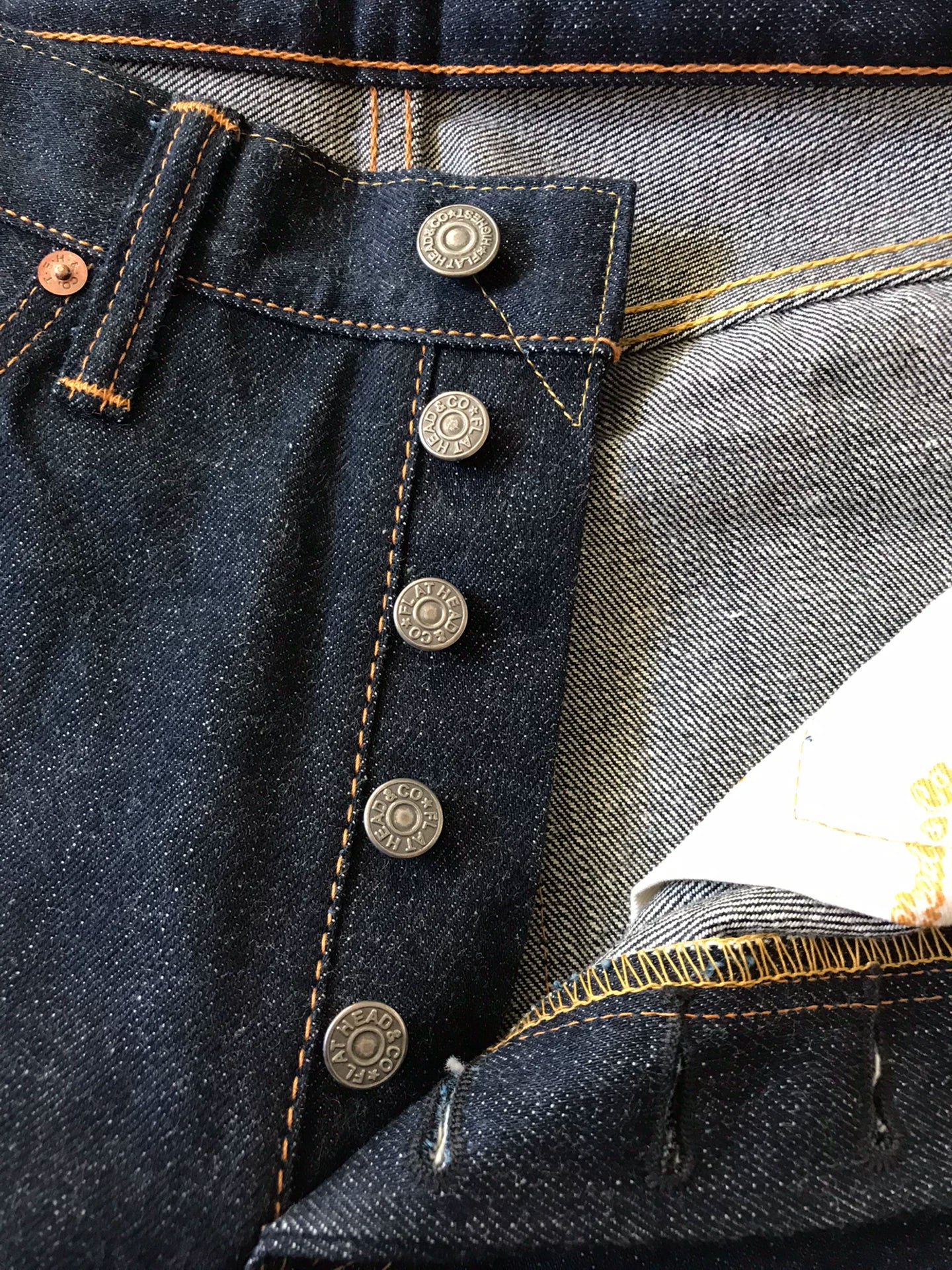 The Flat Head 3005AI Natural Dye Jeans