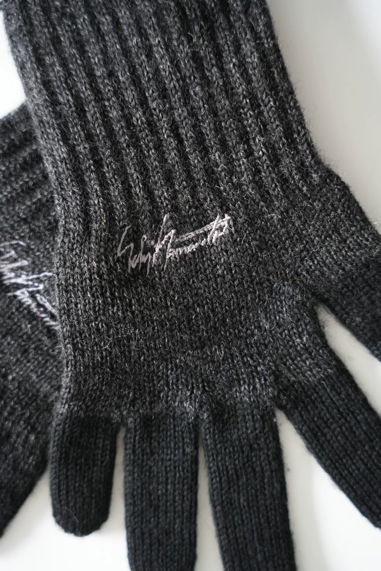Yohji Yamamoto Black Gray Embroidered Gloves