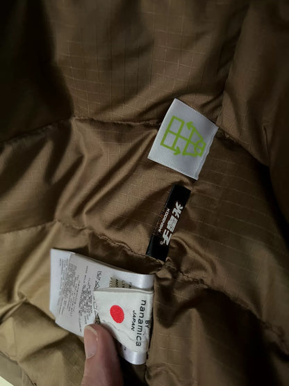 taupe gore-tex down coat SUBF950