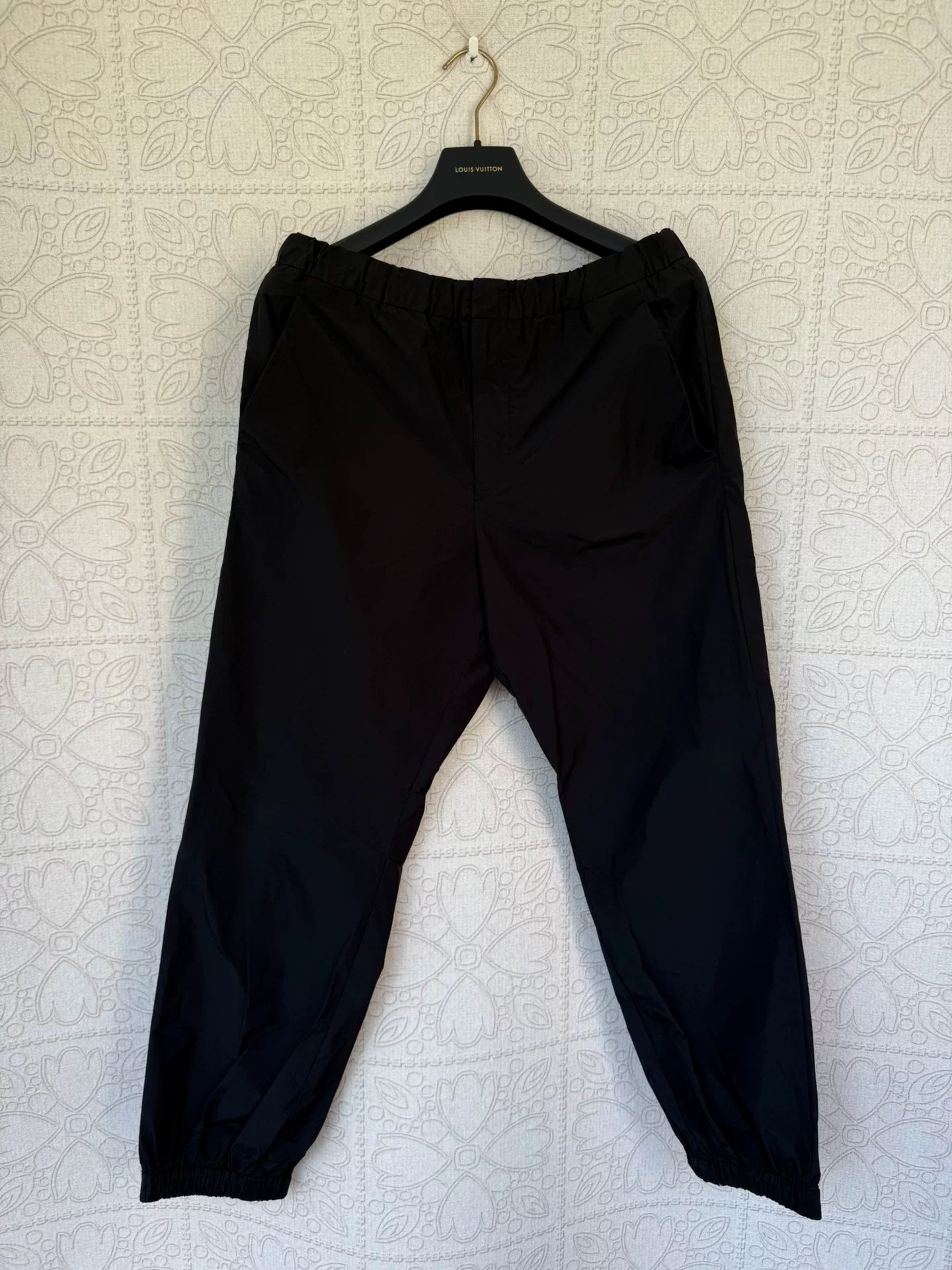 prada logo activewear pants, size large