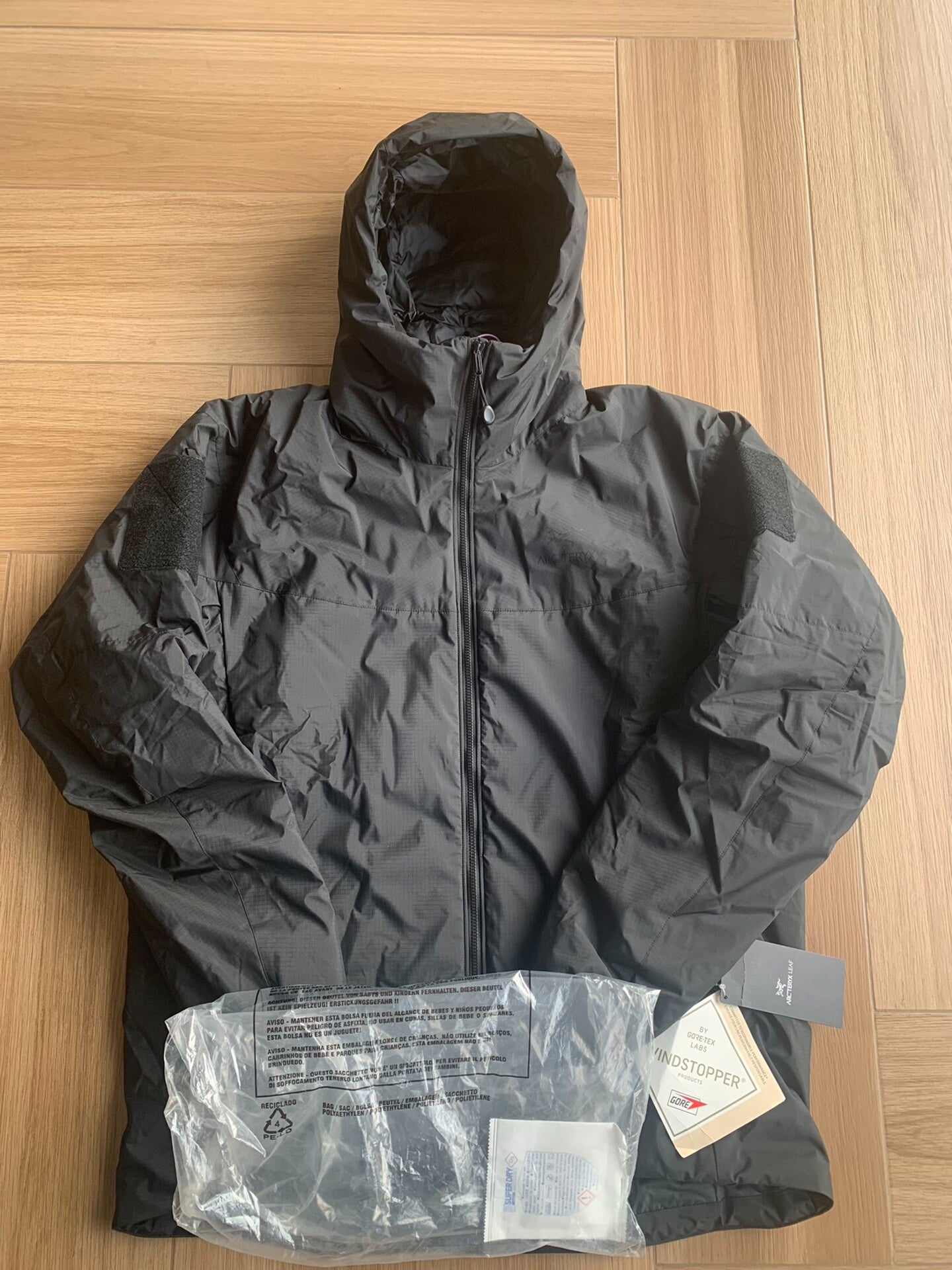 arcteryx leaf cold mx lt hoody men’s