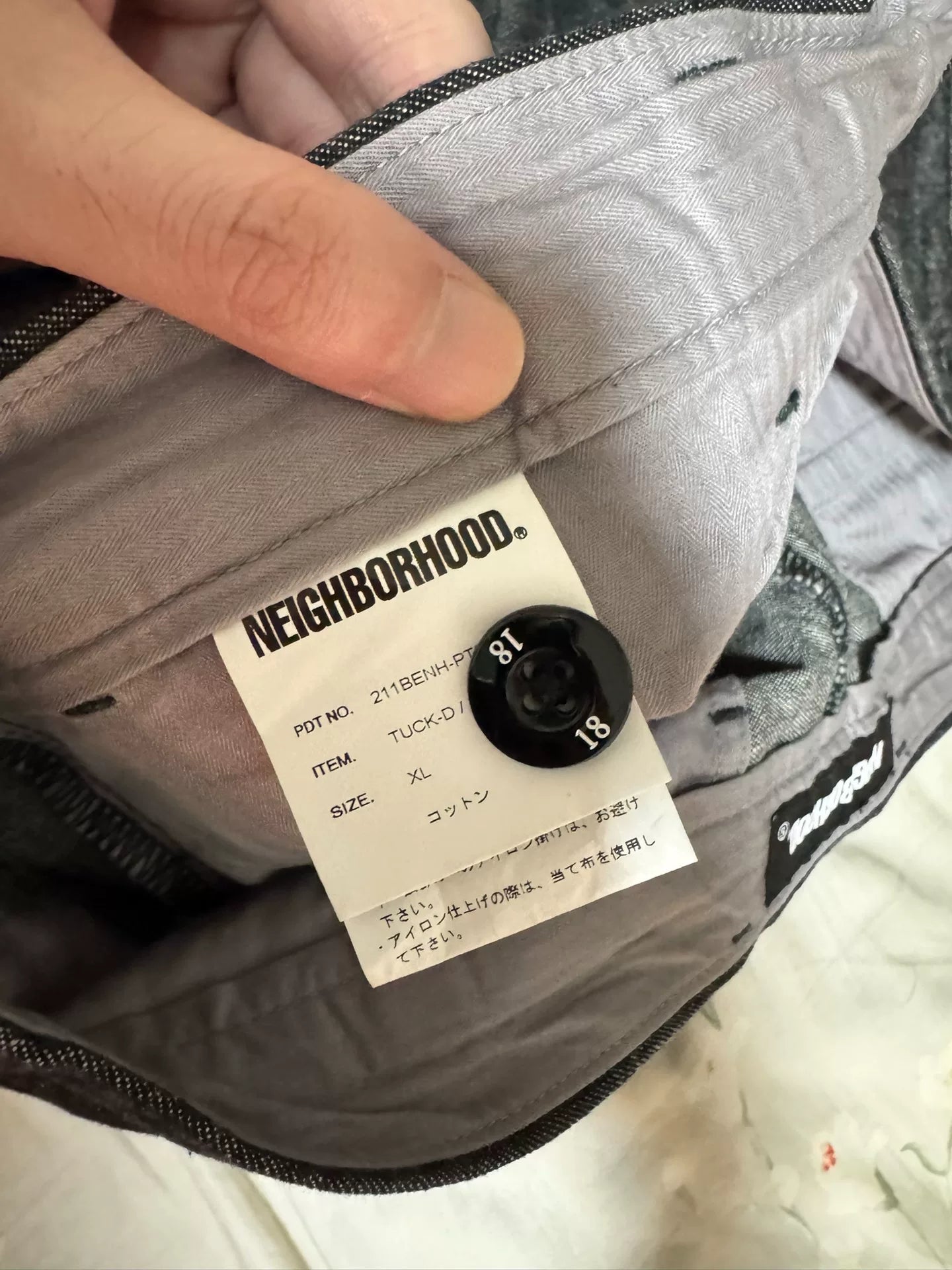Neighborhood 21ss Black Washed Relaxed Jeans