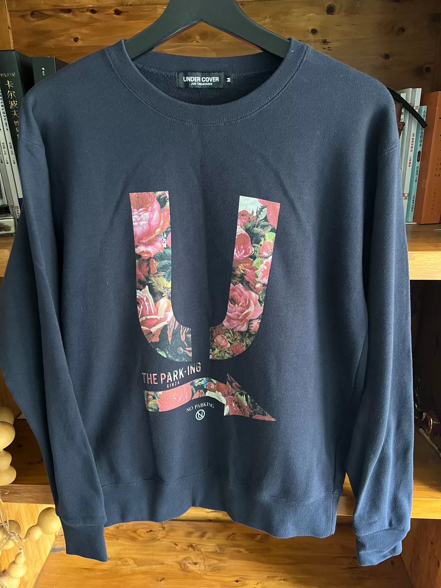 blue floral print cotton sweatshirt