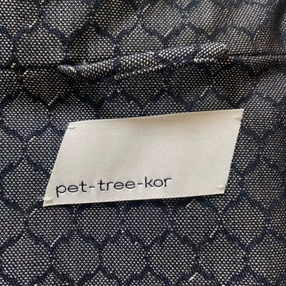 stylish honeycomb patterned jacket from Pet Tree Kor