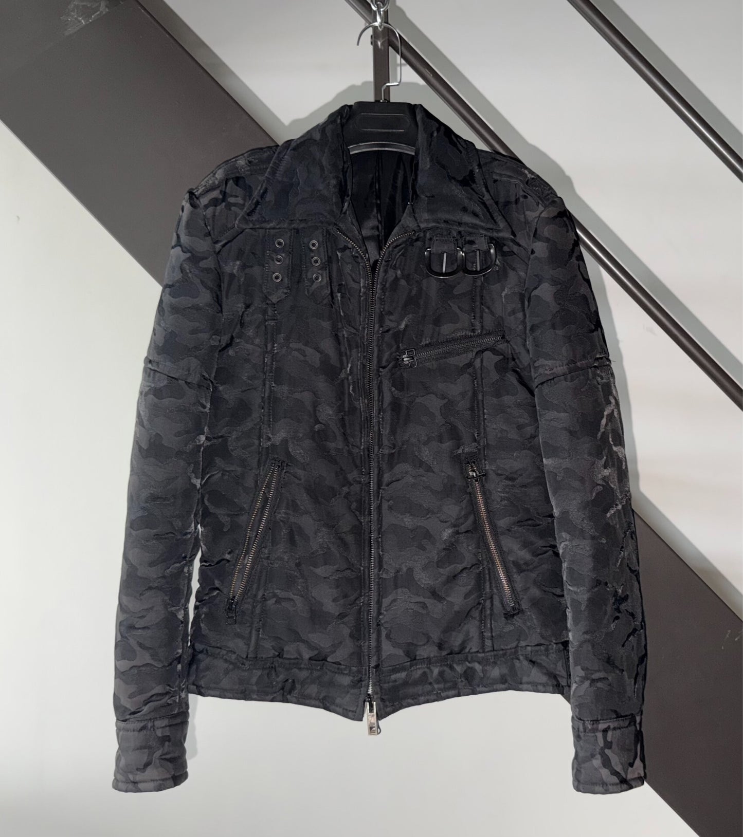 5351 Pour Les Hommes Riders Puffer Jacket