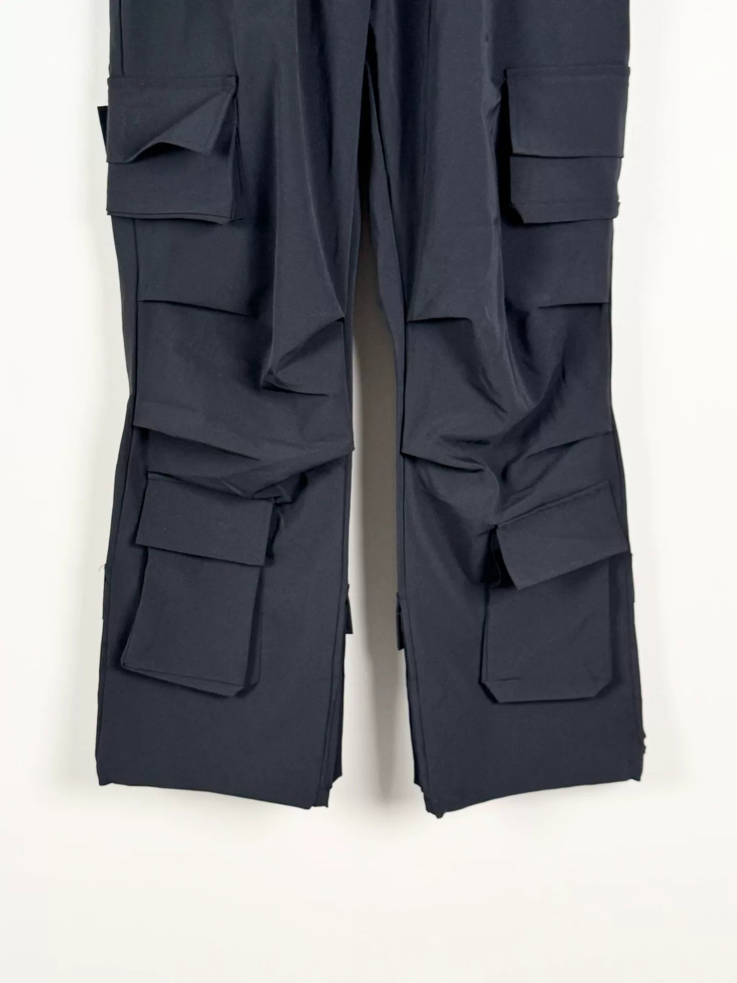 multi-pocket cargo pants in navy blue