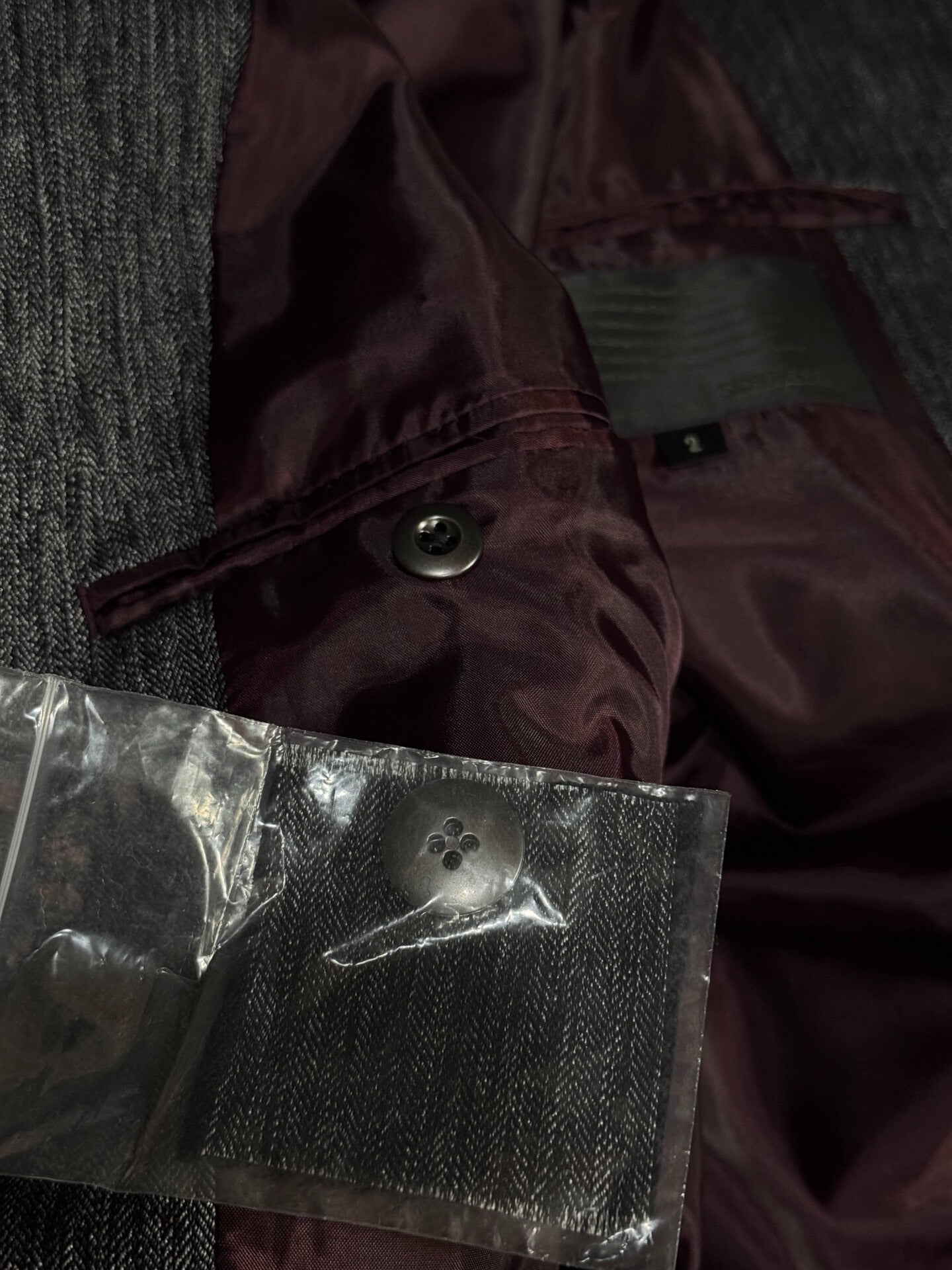 vintage silk blend textured blazer with burgundy lining