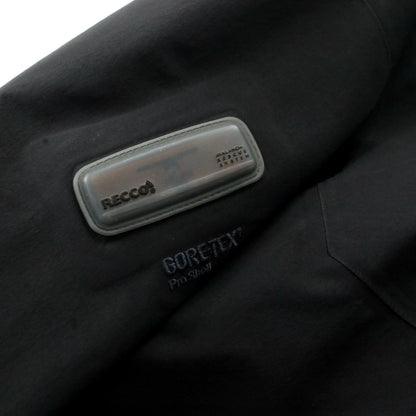 Arc’teryx Artist Series Jacket in Black