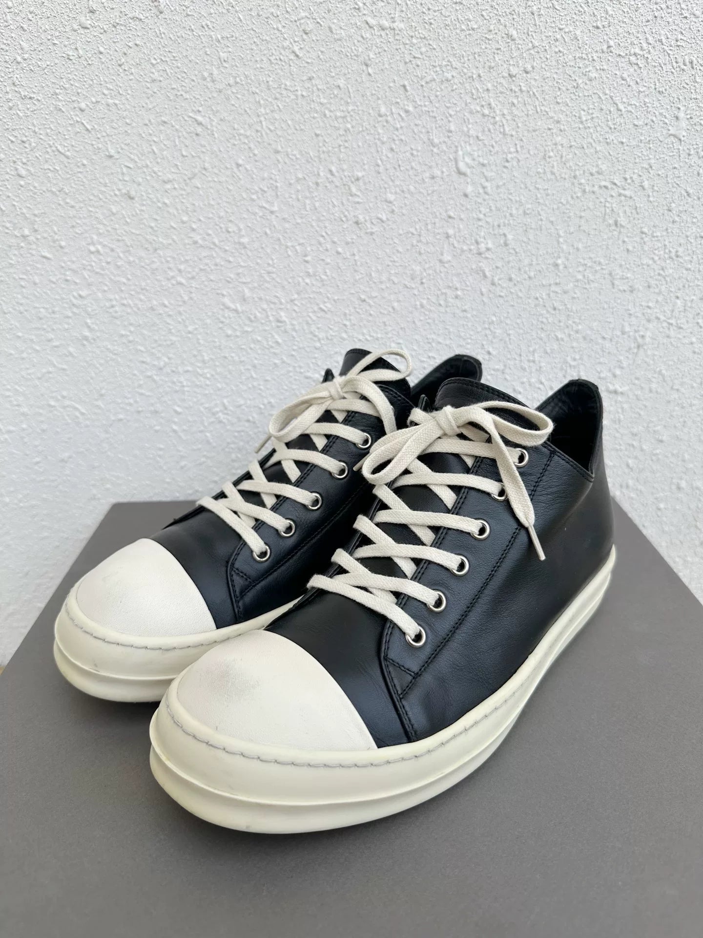 Rick Owens x Converse Low-Top Patent Leather